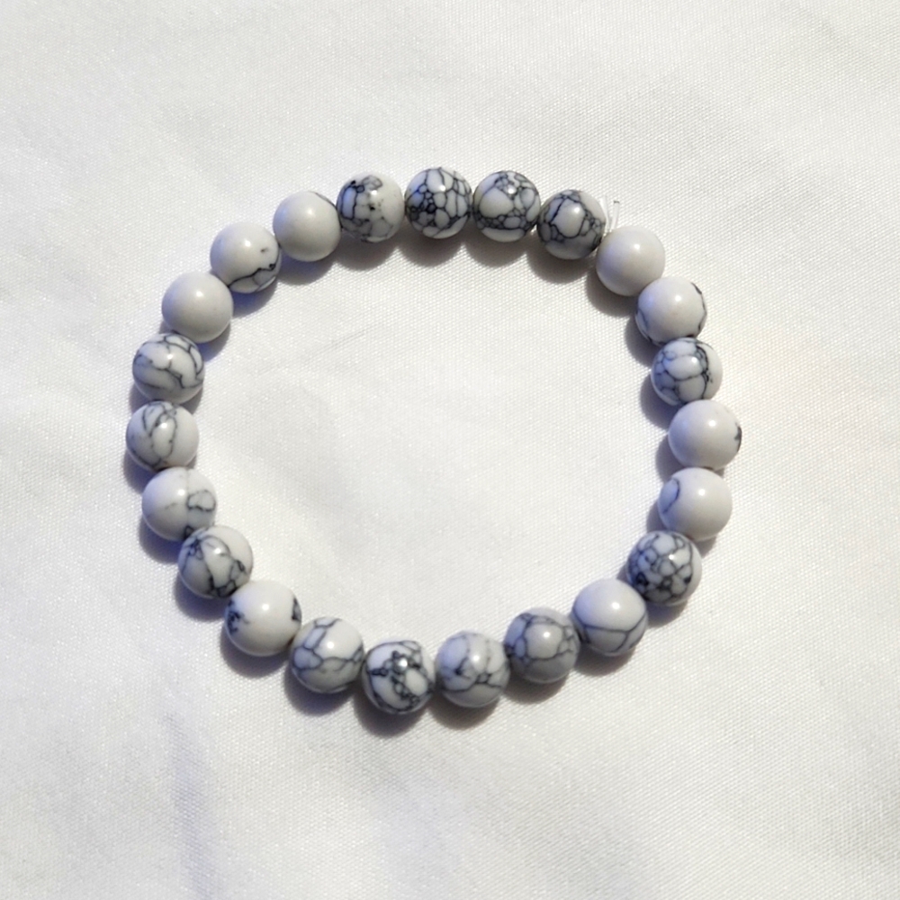 Howlite Crystal Bracelet 6mm
